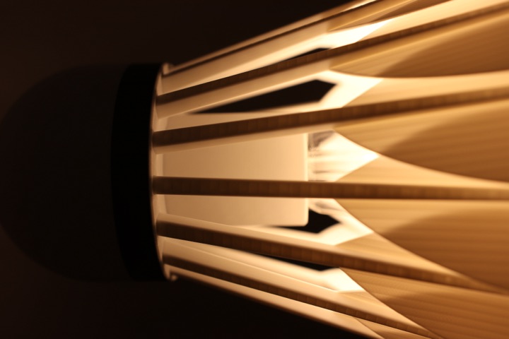 Close view of the Shuttlecock Lamp modular frame